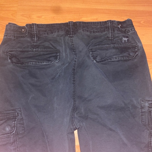 Black American eagle cargos - Picture 7 of 7